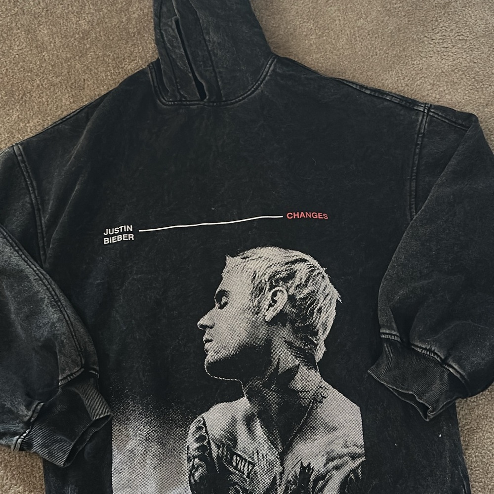 Oversized Justin Bieber Black Artistic Sweater